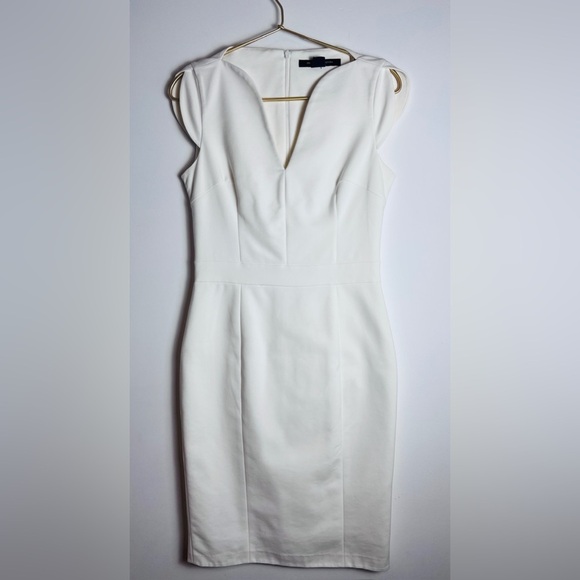 White French Connection mini Dress Cap sleeves. Size 6 - Picture 1 of 12